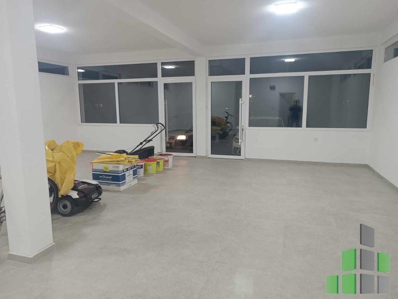 Store/Shop for rent in Skopje, Petrovec - F1473